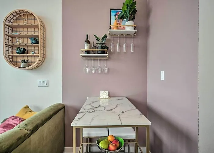 Stylish Ballard Studio 15 Mins From Space Needle